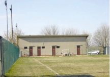 Spogliatoi - Campo di Calcio - Sabbioni